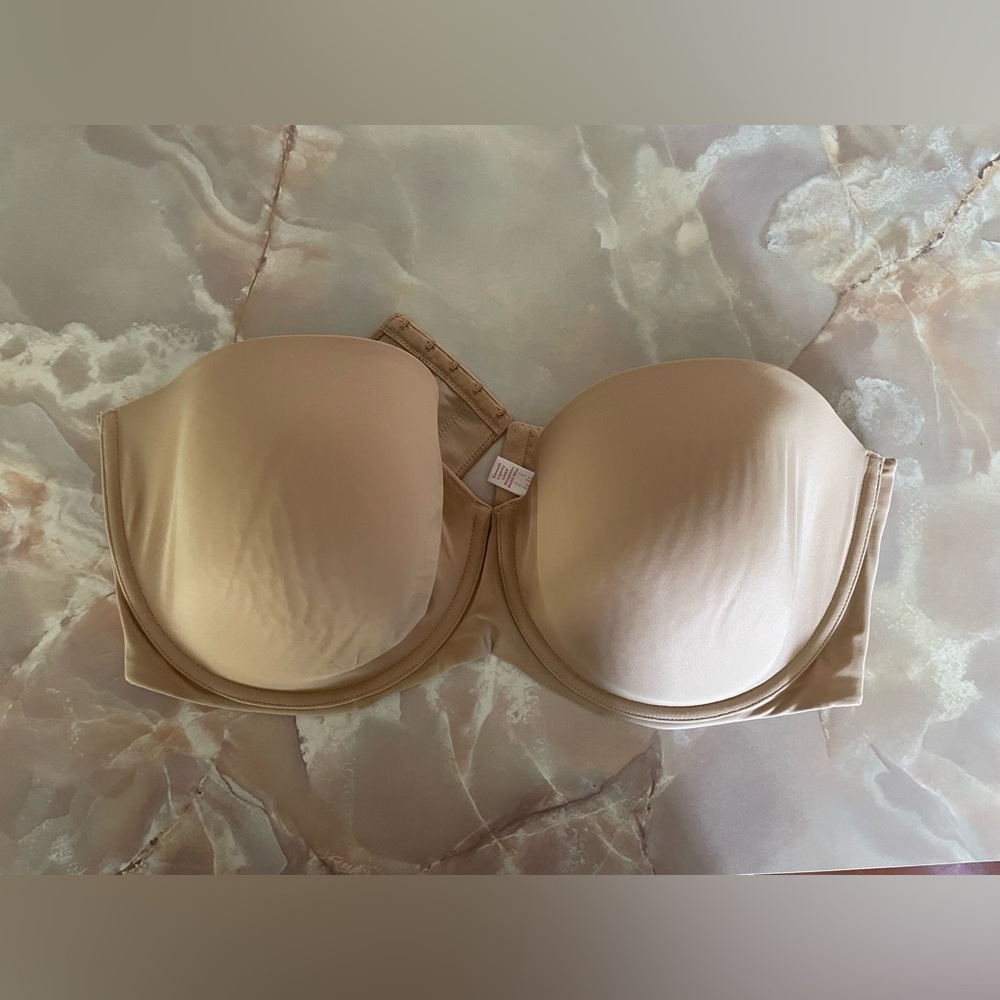 Cacique strapless bra with removable straps
